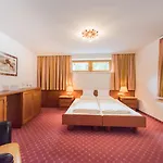 Kertess Sankt Anton am Arlberg