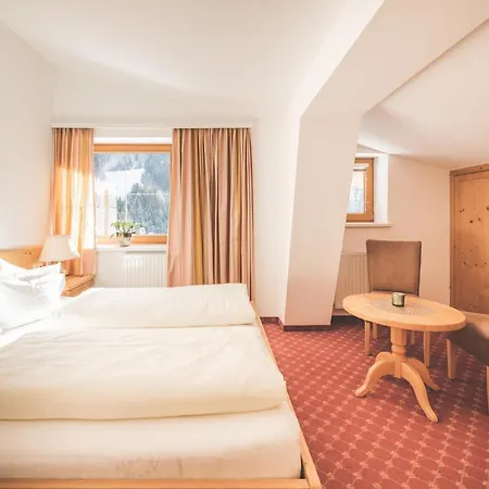 Hotel Kertess Sankt Anton am Arlberg