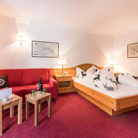 Hotel Kertess 4*