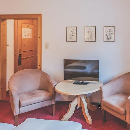 Kertess Hotel
