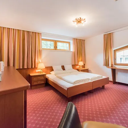 Hotel Kertess St. Anton am Arlberg