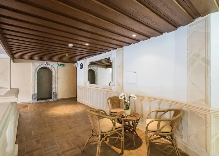 Hotel Kertess Sankt Anton am Arlberg