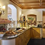 فندق Kertess 4*